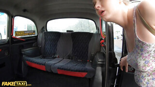 Fake Taxi - Lucy Heart a bájos pici orosz cunci