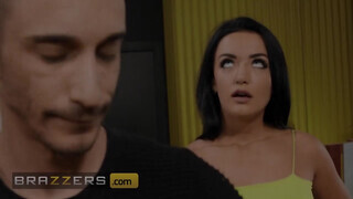 Brazzers - Zuzu Sweet-et popsiba kufircolja a Barista fószer