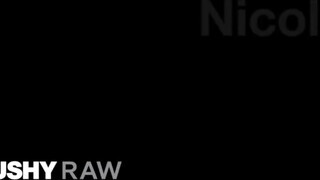 TUSHYRAW - Nicole Aria popsija megkúrelva