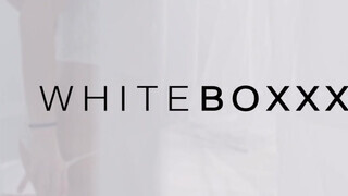 WhiteBoxxx - Sasha Rose orosz bige nem akar kimaradni a buliból