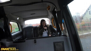 Fake Taxi - Little Eliss a gigászi didkós zsenge