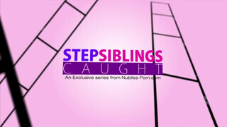 StepSiblingsCaught - Kacie Castle méretes dárdát kap
