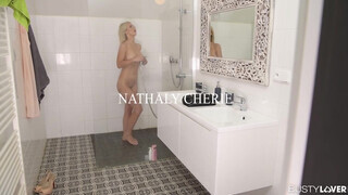 Nathaly Cherie vaginája és segge is meghágva