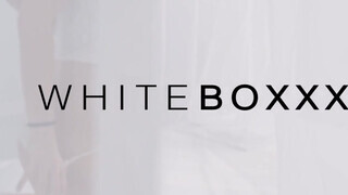 WhiteBoxxx - Luna Corazon a bájos spanyol szuka