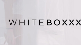 WHITEBOXXX - Oxana Chic nagyon kiéhezett