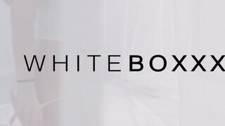 WhiteBoxxx - Nicole Love finom dugása