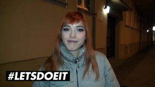 Lullu Gun és Anny Aurora megosztják a gigantikus néger fazt kint a vadonban